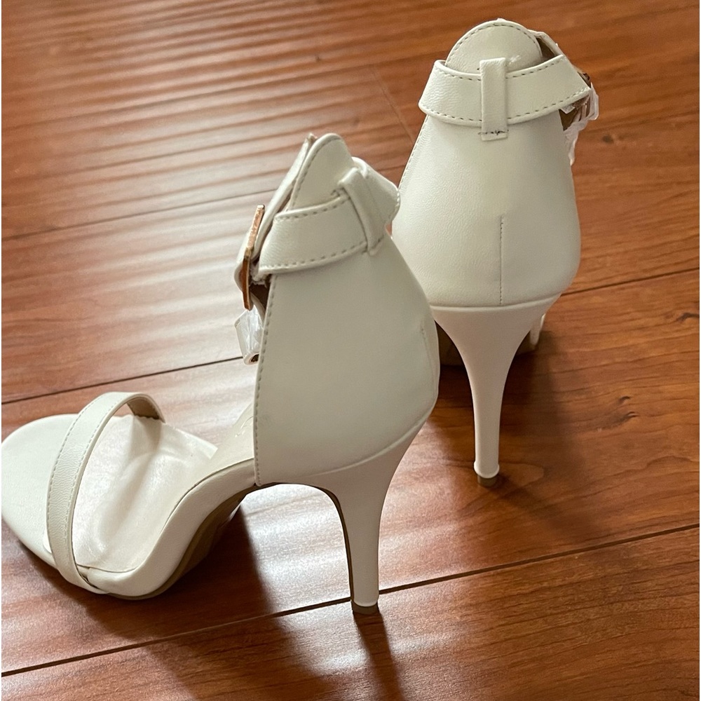 Bridal shoes